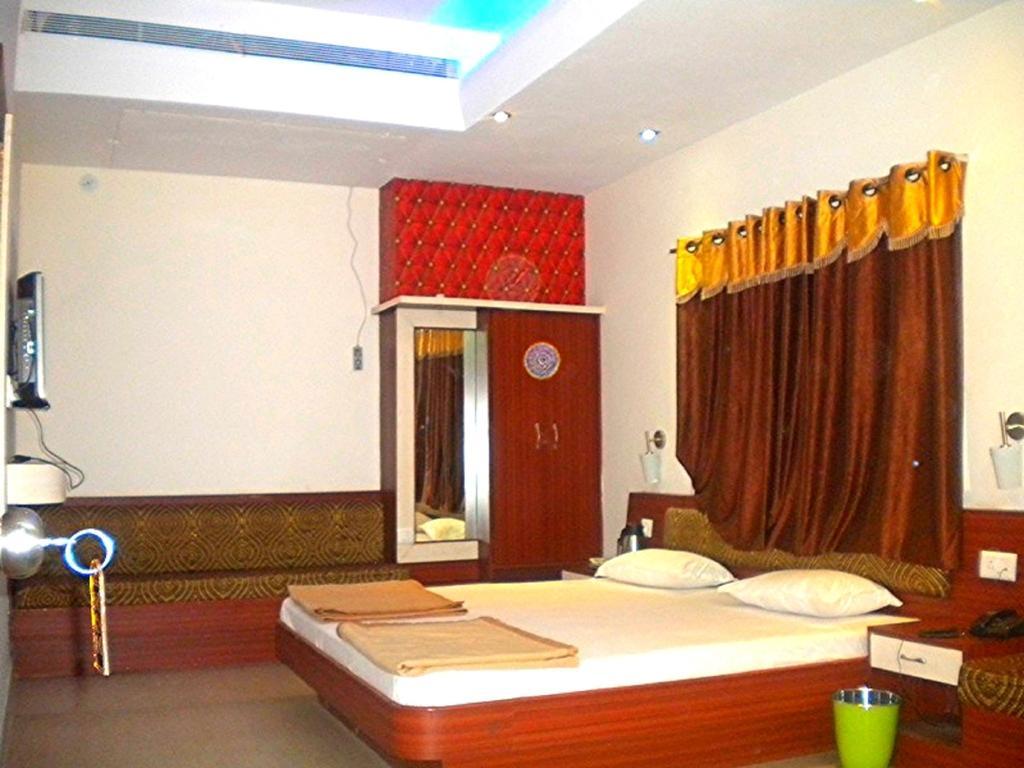 Hotel Sagar Castle Ratlam Bilik gambar
