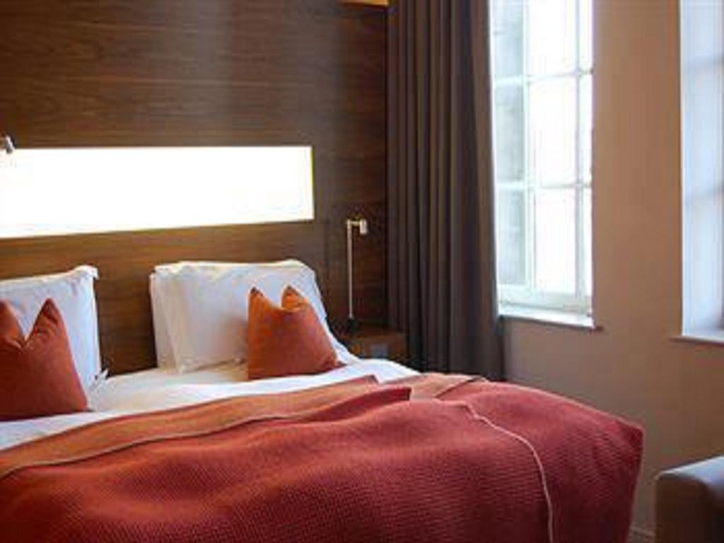 Hotel Sagar Castle Ratlam Bilik gambar