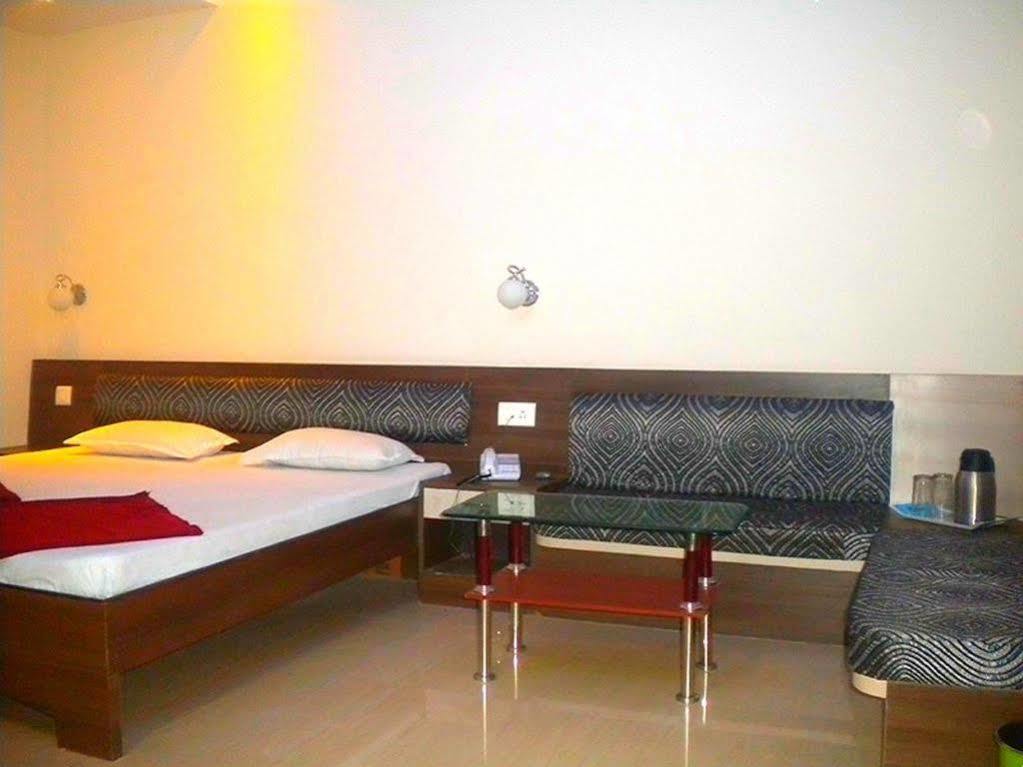 Hotel Sagar Castle Ratlam Luaran gambar